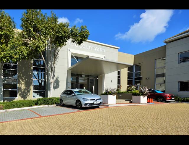153M² OFFICE FOR SALE IN CENTURY CITY